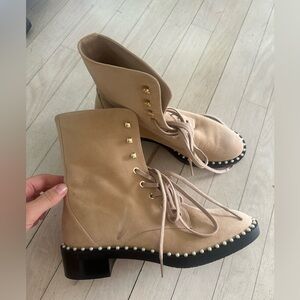 NEW! STIART WEITZMAN boots beige suede pearl sz 7.5 RARE! IRO